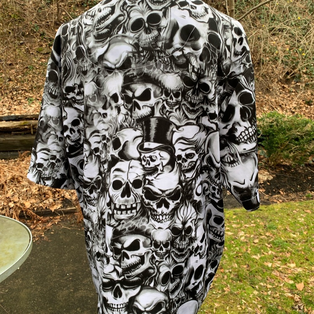 Skull πLover π Button down - Picture 6 of 7